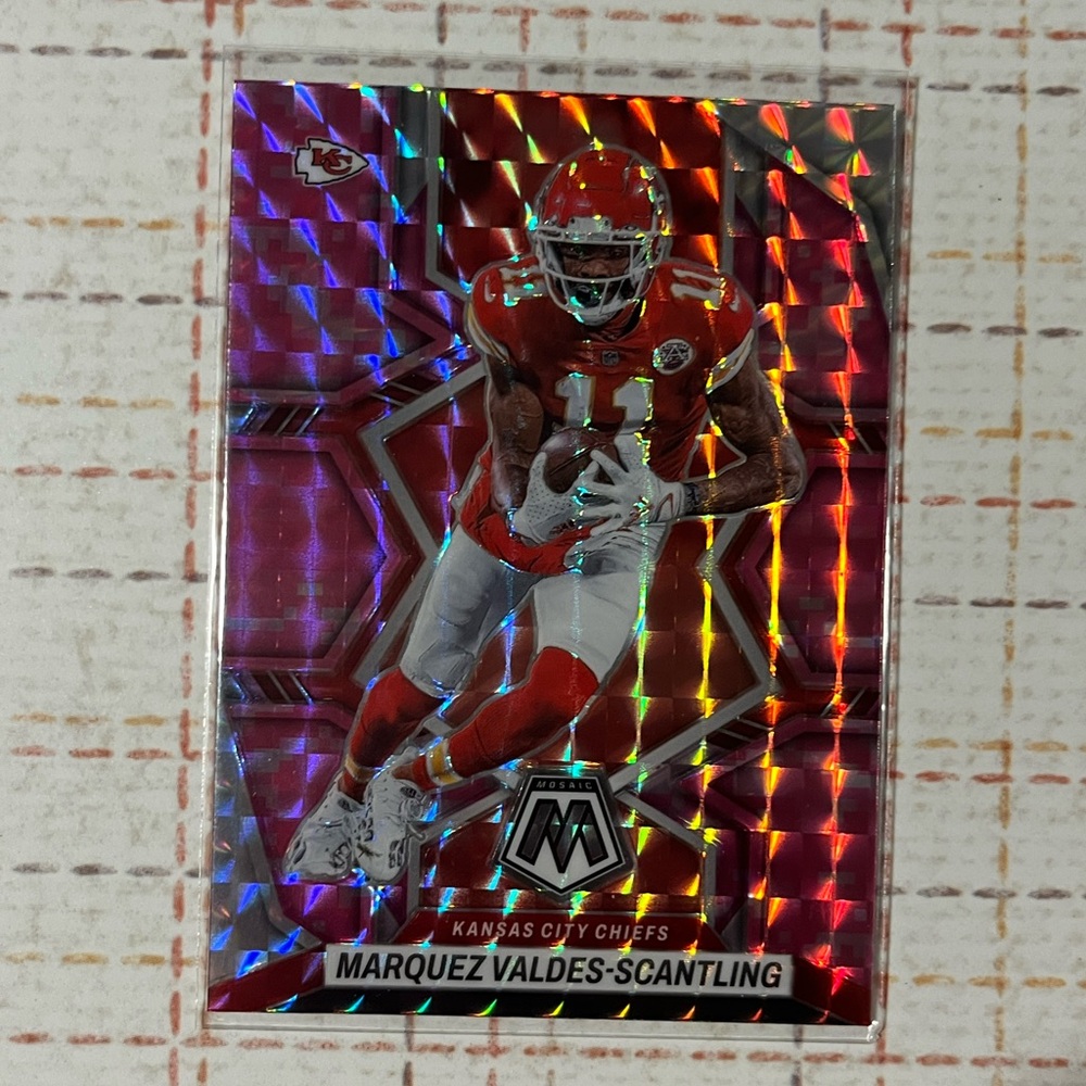 🏈 Panini Prizm NFL Football Traded Sports Card #